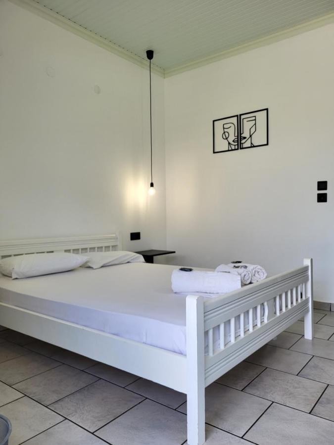 Aura Guest House Койнира Екстериор снимка